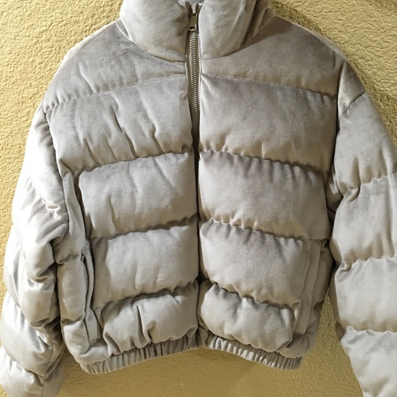 Puffer Sacré Jackets (Size S) - Picture 10 of 10